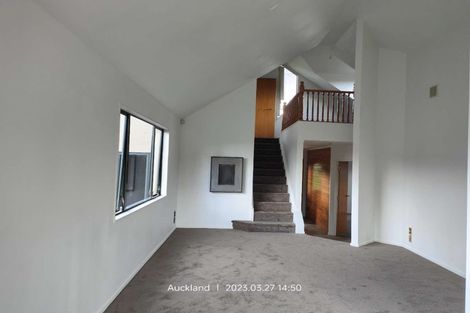 Photo of property in 1/443 Mount Albert Road, Mount Roskill, Auckland, 1041