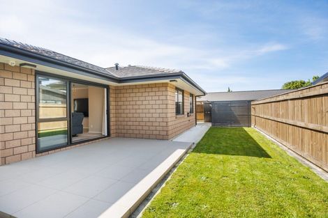 Photo of property in 18 Thomson Street, West End, Palmerston North, 4412