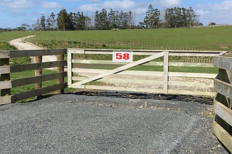 Photo of property in 58 Joseph Dunstan Drive, Taupaki, 0782