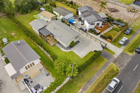 Photo of property in 8 Karaka Road, Whenuapai, Auckland, 0618