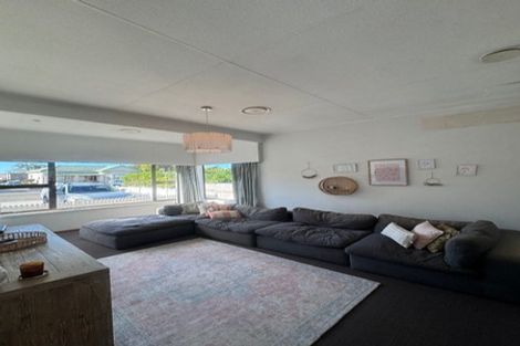 Photo of property in 180 Vigor Brown Street, Napier South, Napier, 4110