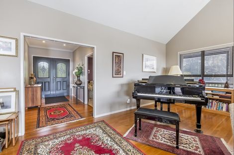 Photo of property in 76 Scott Road, Stanmore Bay, Whangaparaoa, 0932