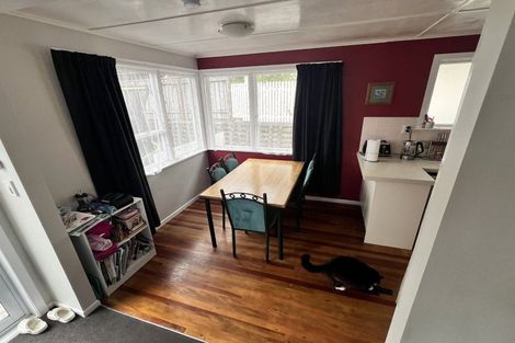 Photo of property in 65 Beazley Avenue, Paparangi, Wellington, 6037