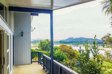 Photo of property in 3 Bush Point Road, Cable Bay, 0420