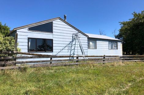 Photo of property in 72 Hastings Street, Halcombe, Feilding, 4779