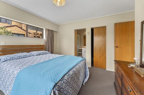 Photo of property in 15 Pine Ridge Terrace, Waikanae Beach, Waikanae, 5036