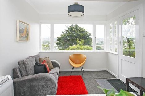 Photo of property in 73 Townsend Road, Miramar, Wellington, 6022