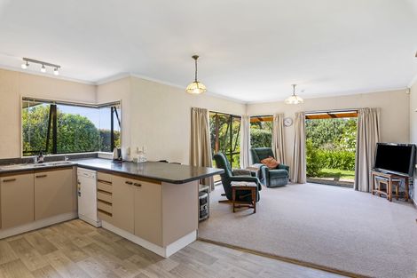 Photo of property in 5 Langdale Avenue, Paraparaumu, 5032
