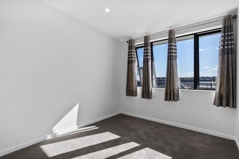 Photo of property in 24 Moho Lane, Takanini, 2112