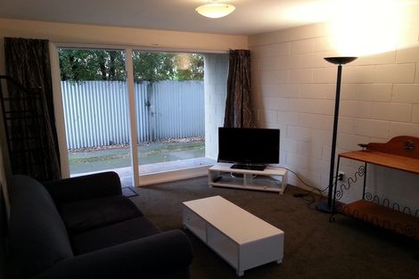 Photo of property in 1/137 Holly Road, St Albans, Christchurch, 8014