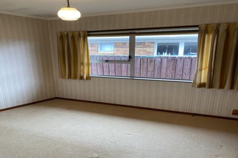 Photo of property in 1/20 Shakespeare Road, Milford, Auckland, 0620