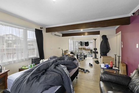 Photo of property in 22 Sandford Street, Trentham, Upper Hutt, 5018