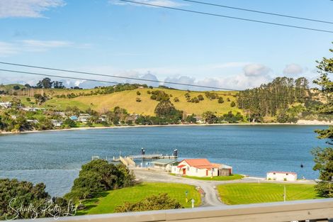 Photo of property in 646 Pahi Road, Pahi, Paparoa, 0571