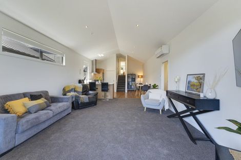 Photo of property in 5a Glenelg Lane, Jacks Point, 9371