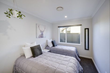 Photo of property in 54 Eriksen Road, Te Awa, Napier, 4110