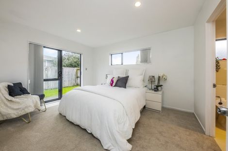 Photo of property in 9a Nogat Avenue, Papatoetoe, Auckland, 2024
