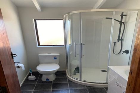 Photo of property in 2a Coniston Avenue, Te Atatu South, Auckland, 0610