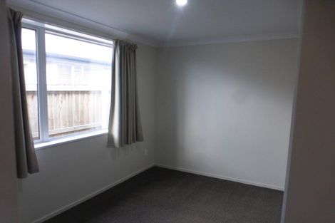 Photo of property in 22 Pounamu Place, Pegasus, 7612