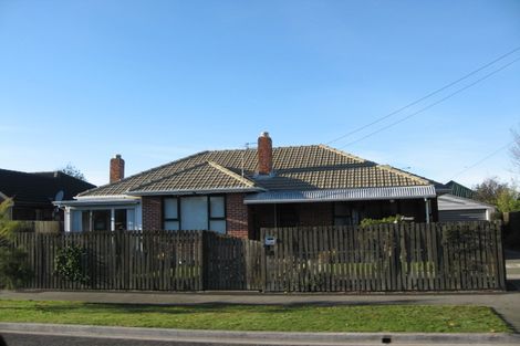 Photo of property in 137 Lonsdale Street, New Brighton, Christchurch, 8083