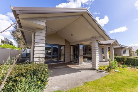 Photo of property in 15 Moonlight Drive, Rototuna North, Hamilton, 3210