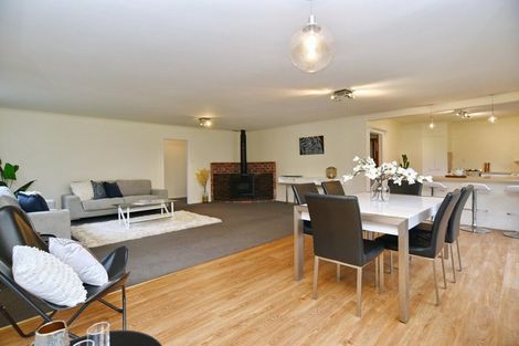 Photo of property in 247 Wainoni Road, Avondale, Christchurch, 8061