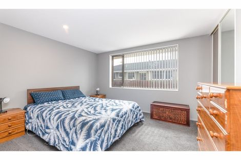 Photo of property in 6 Farnborough Street, Aranui, Christchurch, 8061