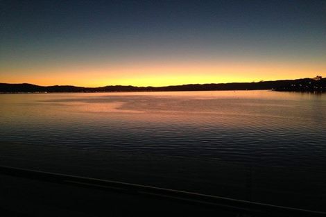 Photo of property in Clyde Quay Wharf, 1a/6 Clyde Quay Wharf, Te Aro, Wellington, 6011