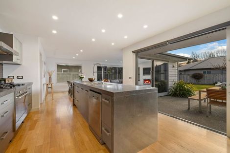 Photo of property in 57 Howards Drive, Lake Hayes, Queenstown, 9304