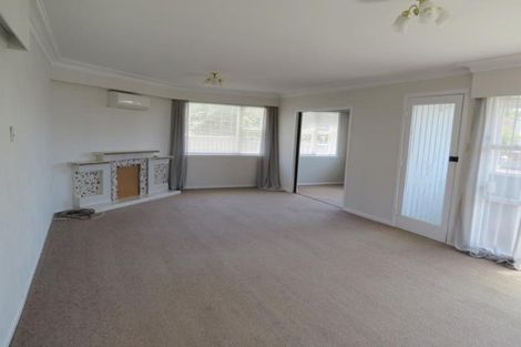 Photo of property in 19 Huatoki Street, Vogeltown, New Plymouth, 4310
