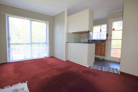 Photo of property in 14 Mile Place, Henderson, Auckland, 0612
