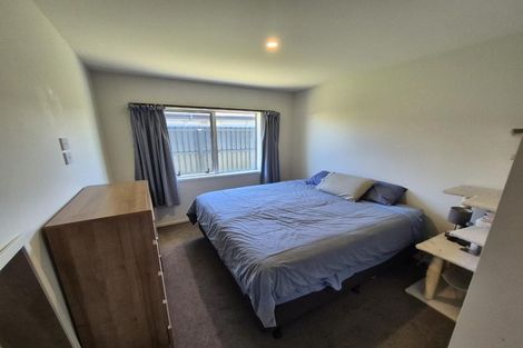 Photo of property in 36 Shortland Street, Wainoni, Christchurch, 8061