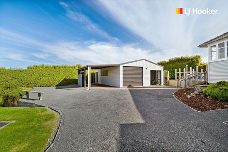 Photo of property in 5 Ellersley Street, Halfway Bush, Dunedin, 9010