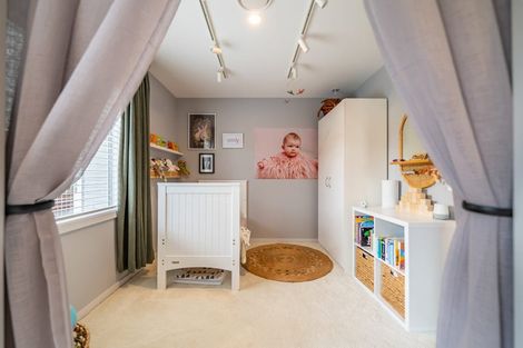 Photo of property in 10 Stipulate Place, Ascot Park, Porirua, 5024