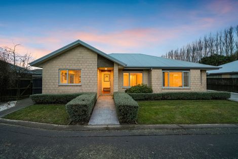 Photo of property in 45a O'neill Avenue, Northwood, Christchurch, 8051