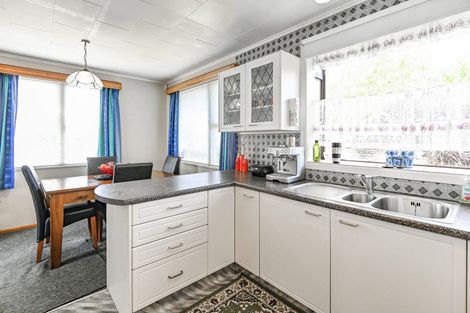 Photo of property in 418 Huia Street, Camberley, Hastings, 4120