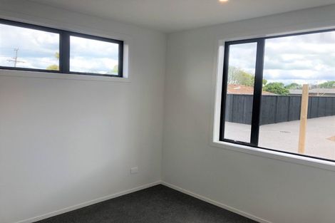 Photo of property in 2/4 Heath Street, Saint Andrews, Hamilton, 3200