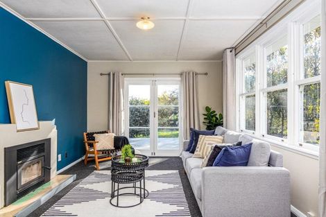 Photo of property in 15 Stamford Place, Lansdowne, Masterton, 5810