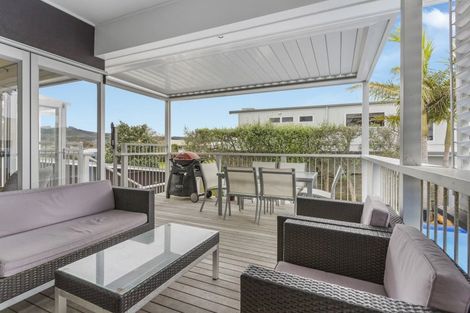 Photo of property in 246a Beverley Terrace, Whangamata, 3620