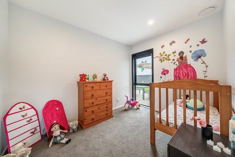 Photo of property in 15 Cynisca Crescent, Wallaceville, Upper Hutt, 5018
