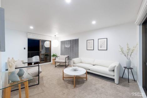 Photo of property in 50 Viewmont Drive, Harbour View, Lower Hutt, 5010