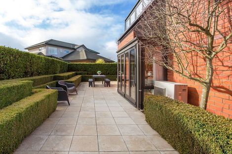 Photo of property in 114b Memorial Avenue, Burnside, Christchurch, 8053