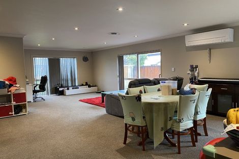 Photo of property in 84 Solomon Street, Brookfield, Tauranga, 3110