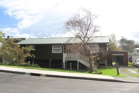 Photo of property in 63 Kiwi Road, Raumati Beach, Paraparaumu, 5032