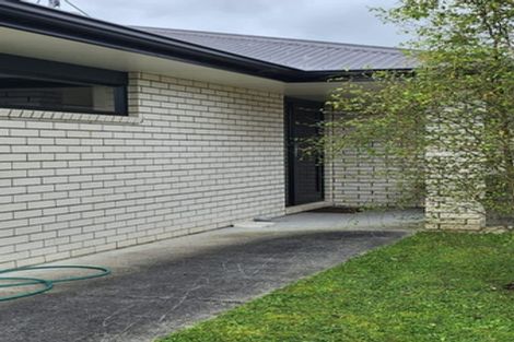 Photo of property in 28 Sirius Crescent, Rototuna North, Hamilton, 3210