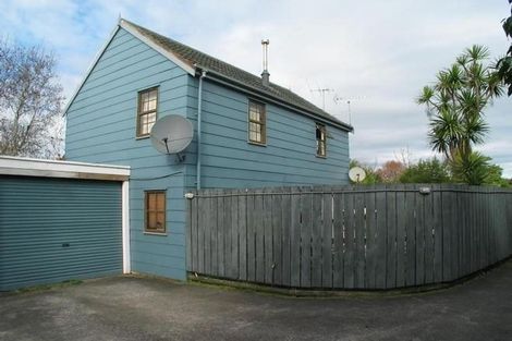 Photo of property in 2/85 Meadway, Sunnyhills, Auckland, 2010