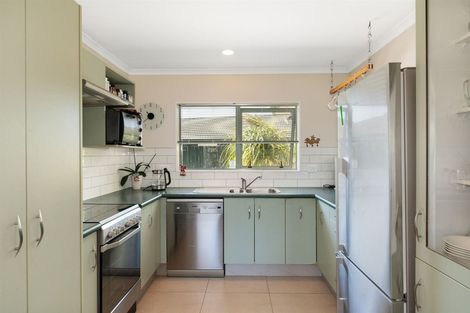 Photo of property in 12 Karia Grove, Papamoa Beach, Papamoa, 3118
