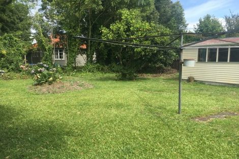 Photo of property in 8 Armitage Place, Fairfield, Hamilton, 3214