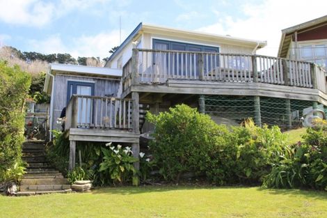 Photo of property in 24 Akitio Esplanade, Akitio, Pongaroa, 4991