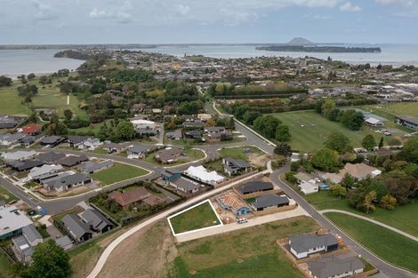 Photo of property in 49d Western Avenue, Omokoroa, 3172