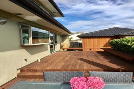 Photo of property in 15 Meteor Place, Schnapper Rock, Auckland, 0632